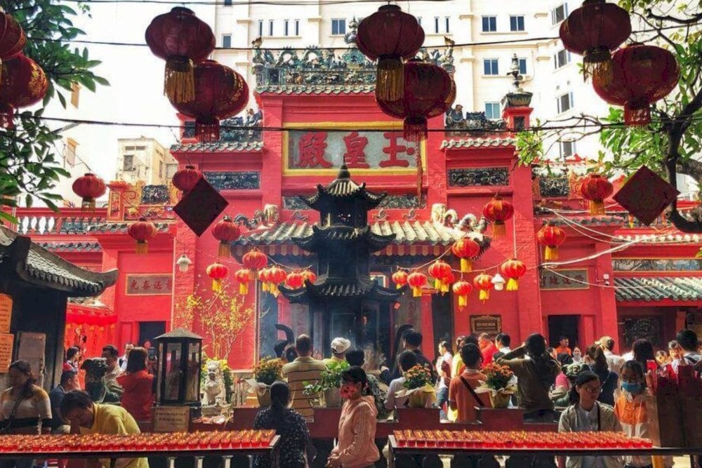 Visitors can offer incense and pray at altars for blessings like fertility, wealth, love, or peace